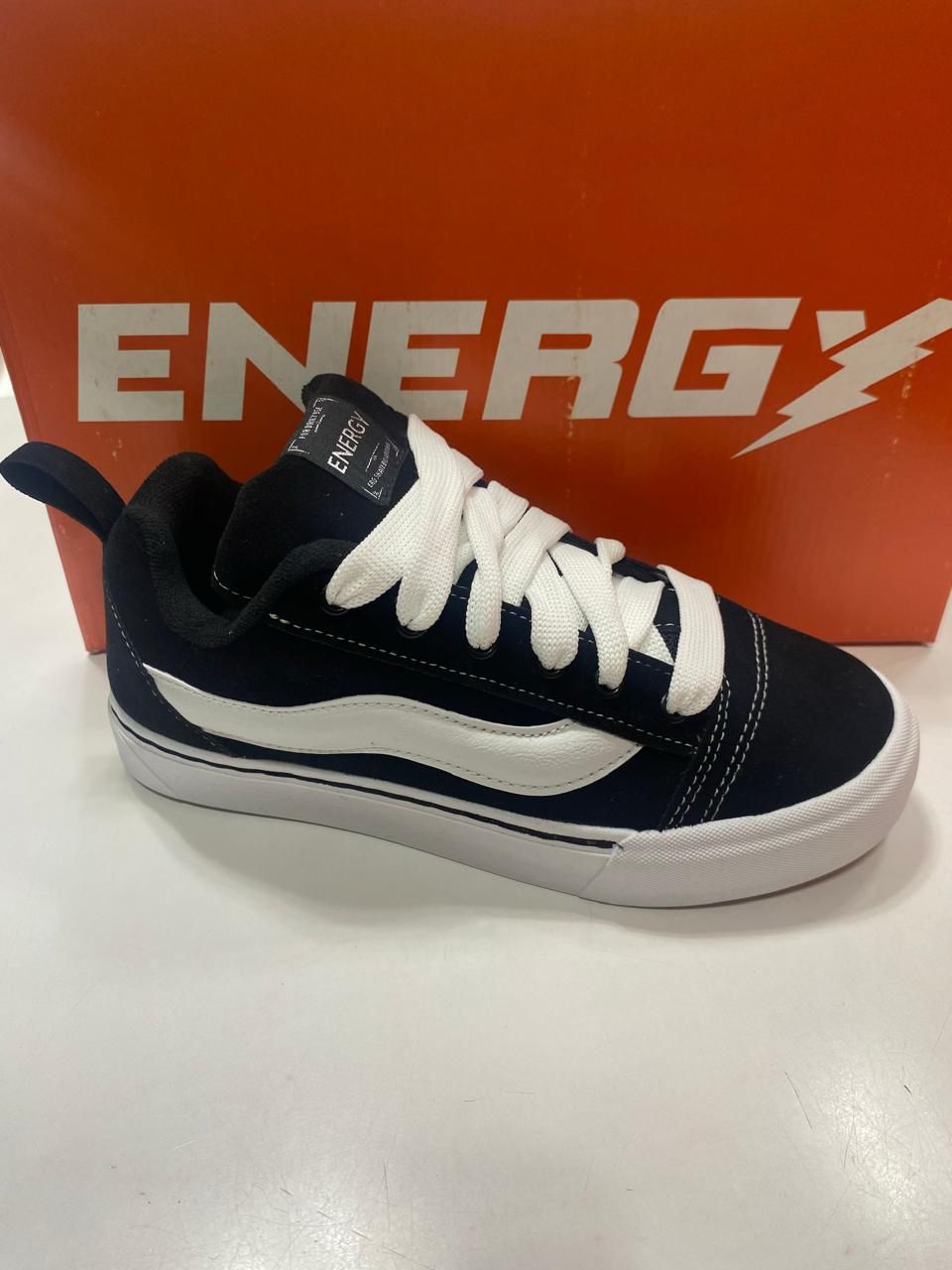 Tênis 041 — TENIS-041